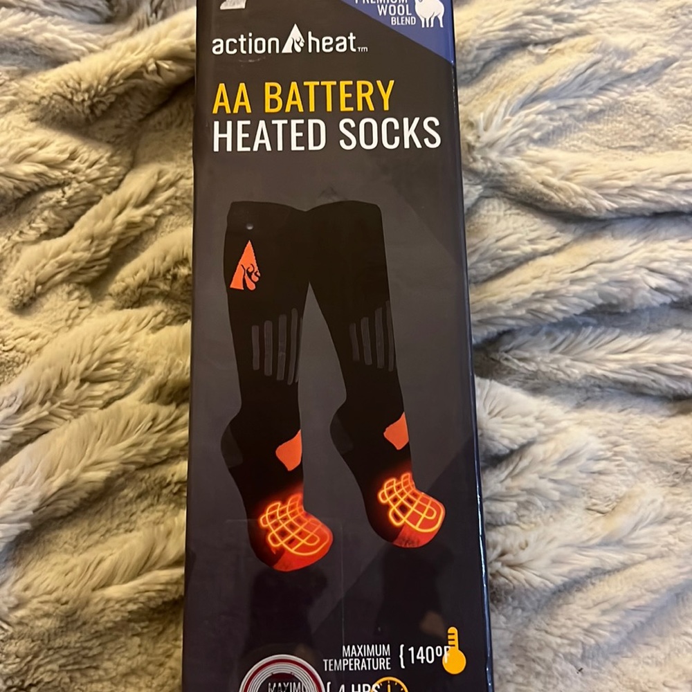 AA BATTERY HEATED SOCKS